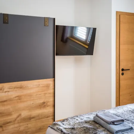 Apartment Alte Muehle Loft - Balcony & Car Park By Alpenluxus Appartements *