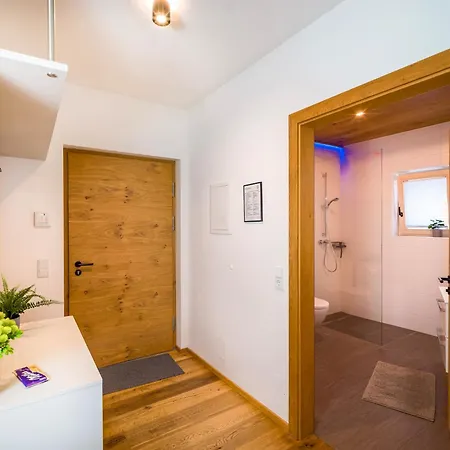 Alte Muehle Loft - An Alpenluxus Appartement, Tyrol *
